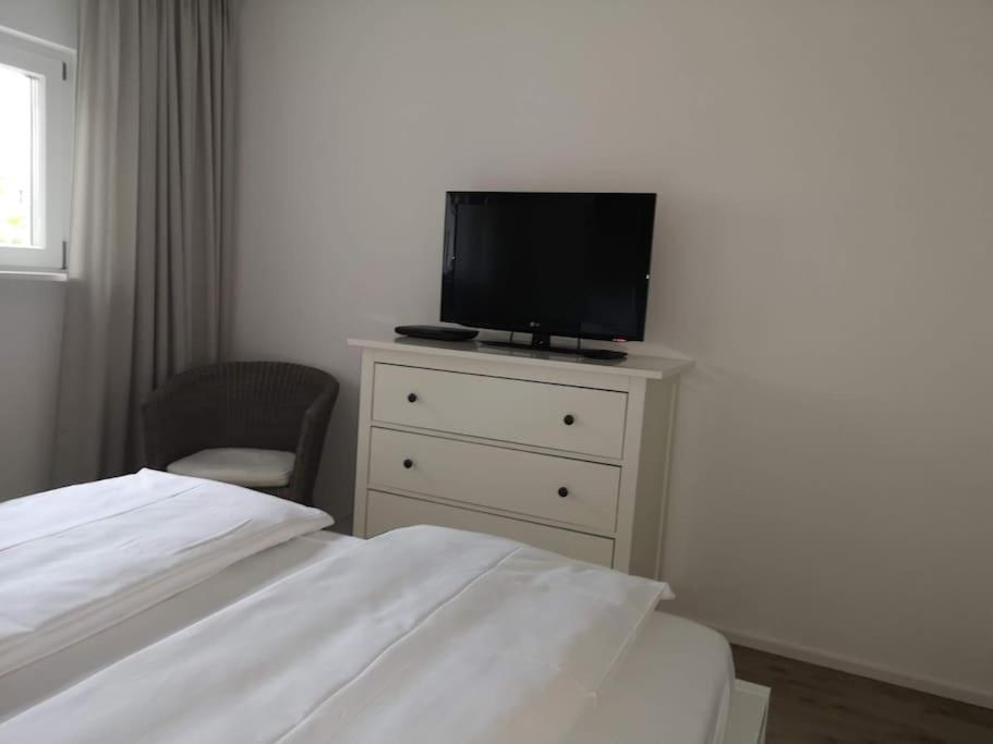 Wohnen Am Bach Apartment Haiming Luaran gambar